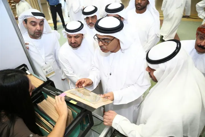معرض الشارقة 2015 للطوابع 8