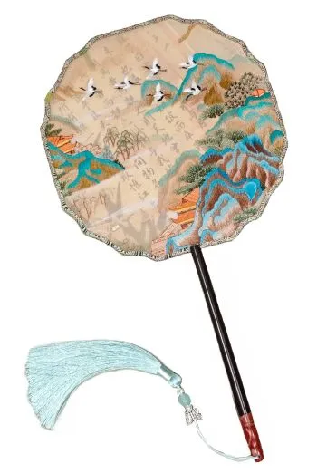 الجائزة الخاصة SP-37: Embroidered Silk Fan من All China Philatelic Federation
