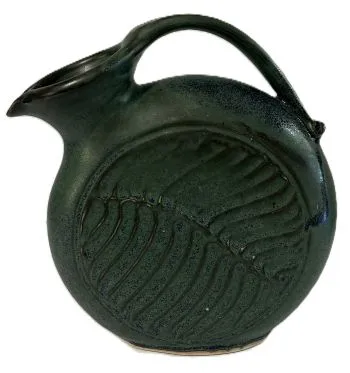 الجائزة الخاصة SP-47: Glazed Pottery Disc Jug من Raymond Todd