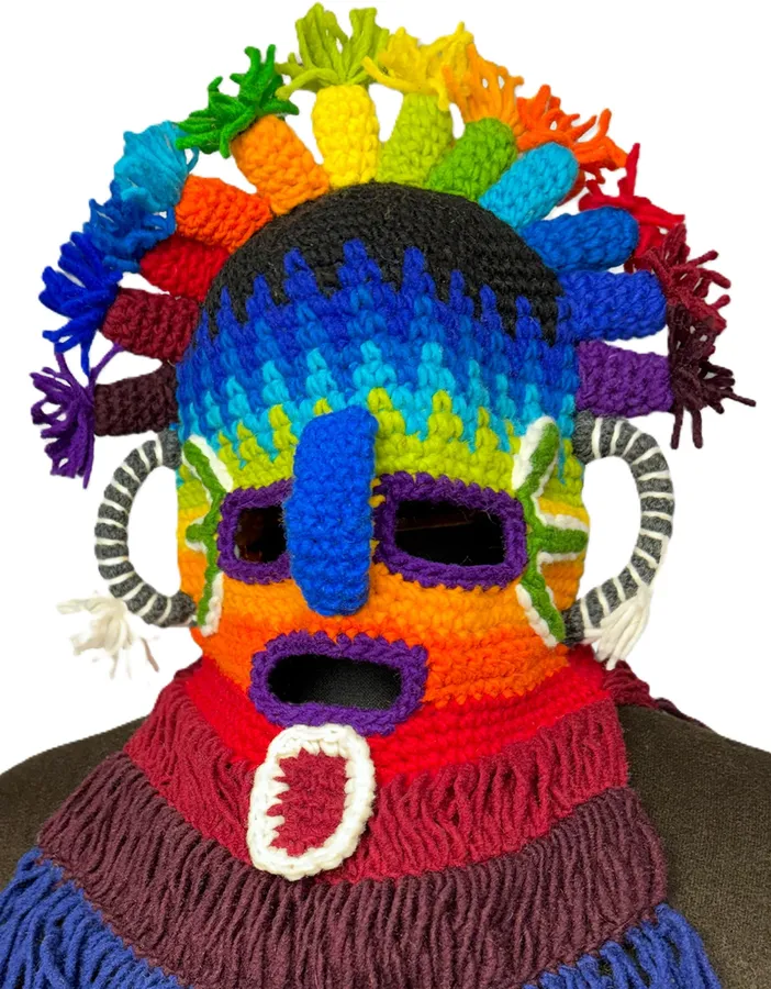 الجائزة الخاصة SP-49: Aya Hums- Mask من Ecuador